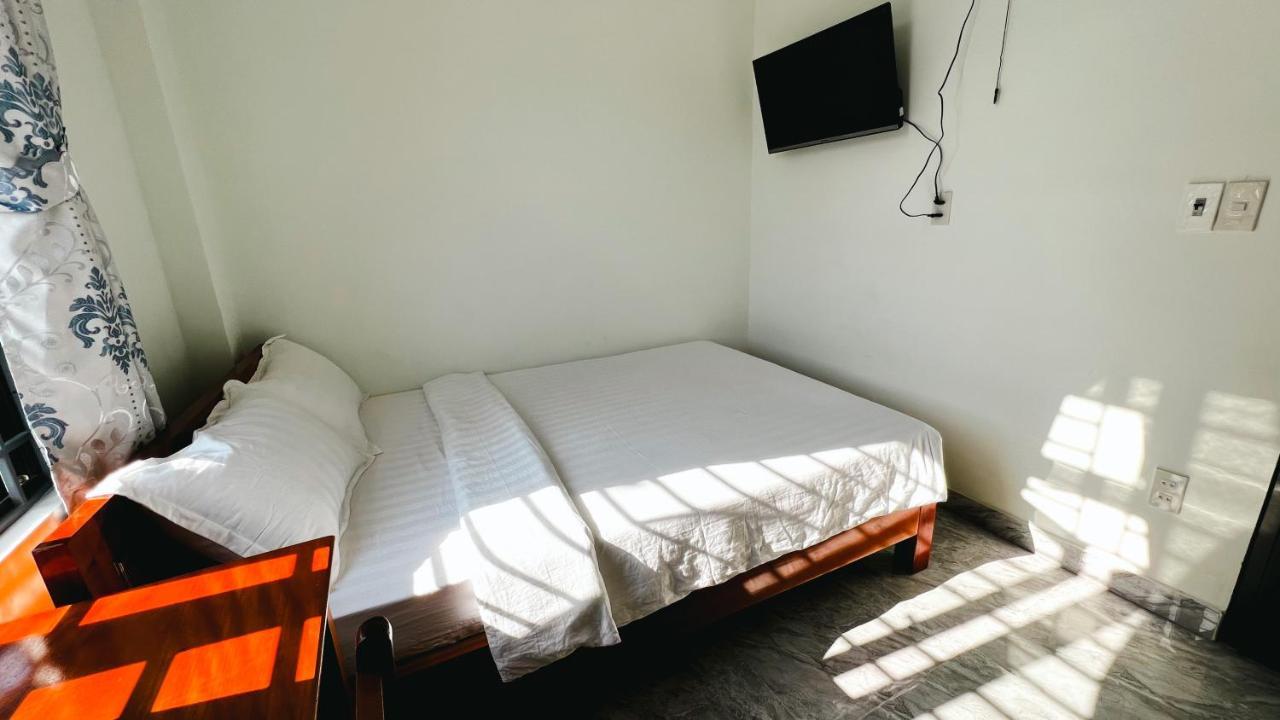Mini Hotel Lac Hong Хуе Екстериор снимка
