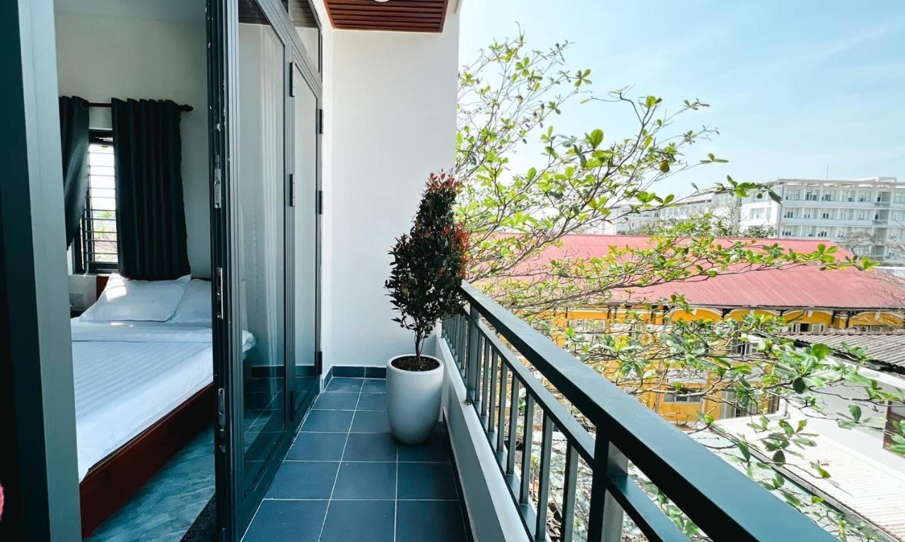 Mini Hotel Lac Hong Хуе Екстериор снимка